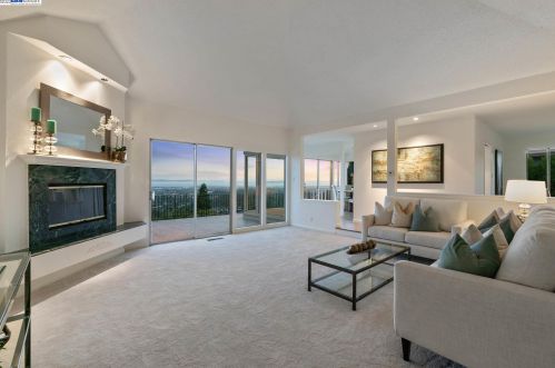 11740 Cranford Way, Oakland, CA 94605-5812
