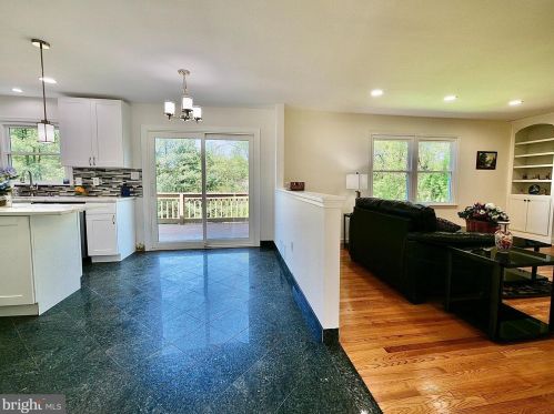 239 Hawkes Ct, Hockessin DE  19707-1351 exterior