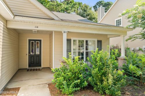 114 Winyah Way, Beaufort SC  29906-6004 exterior