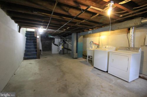 1502 Berks St, Philadelphia PA 19131-3215 exterior