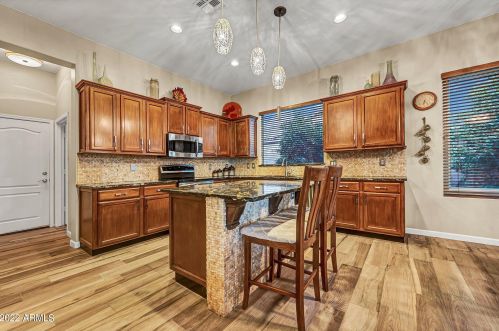5215 Thunder Hawk Rd, Cave Creek AZ  85331-5593 exterior