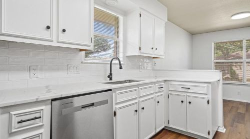 205 Pin Oak Dr, Georgetown TX  78628-8977 exterior