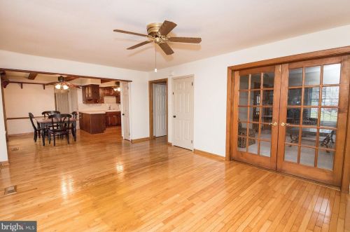 11 Galena Ct, Southampton PA  18966-1125 exterior