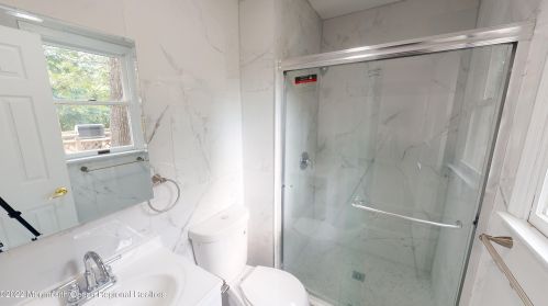 366 Arlington Ave, Berkeley Township NJ 08721-2357 exterior