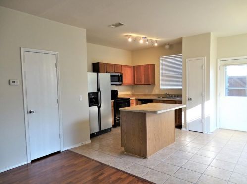 2632 Boedeker Dr, Plano TX  75074-8413 exterior