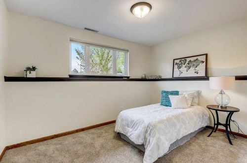 1022 121, Milwaukee WI 53226-3309 exterior