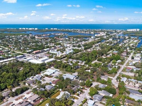 4217 Rita Ln, Bonita Springs, FL 34134-4072