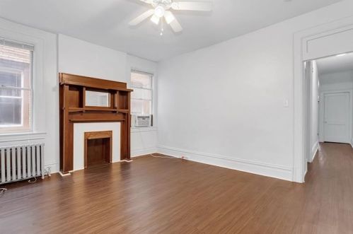 824 Beatty St, Pittsburgh PA  15206-2112 exterior