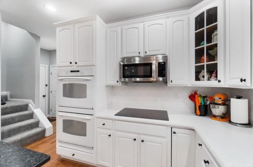 266 Forest Edge Dr, South Lebanon OH  45065-8736 exterior