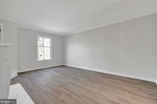 19 Edgehill Rd, Swatara PA  17033-2506 exterior