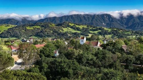 1566 Aalborg Ct, Solvang, CA 93463-2000
