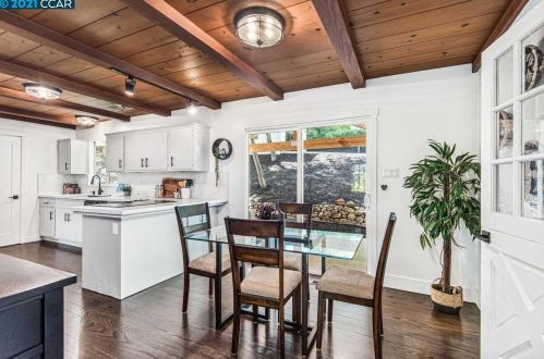 392 Moraga Way, Orinda CA  94563-3805 exterior