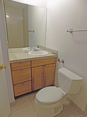 1522 Meade Ave, San Diego CA 92116-4626 exterior