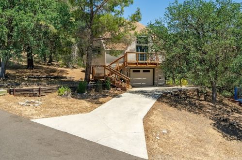 2178 Ridge Rider Rd, Lake Nacimiento CA  93426-9605 exterior