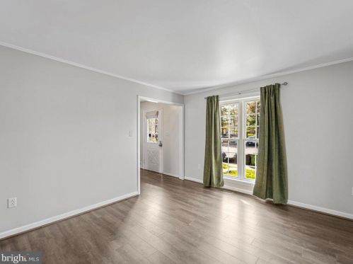2904 Madeira Ct, Woodbridge VA  22192-1923 exterior