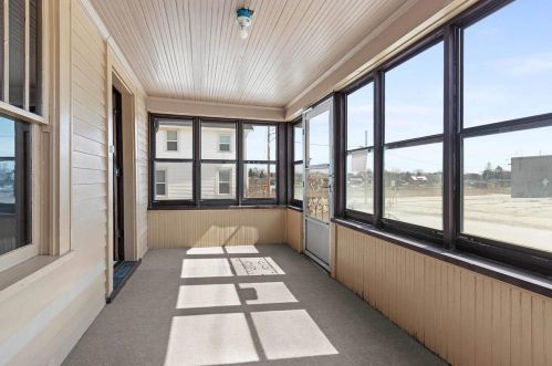 1304 19th St, Two Rivers WI  54241-2601 exterior