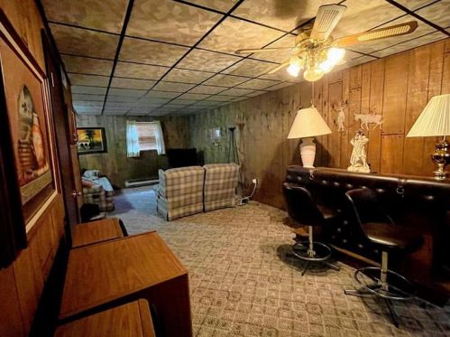 103 Leona St, Hopwood PA  15445-2032 exterior