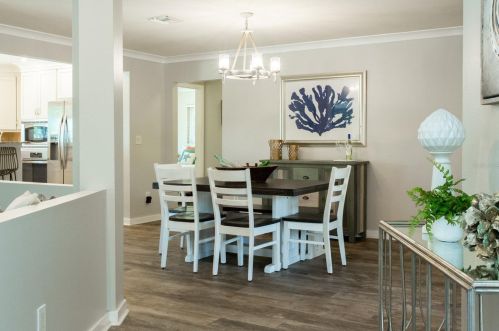 12050 4 St, Saint Petersburg FL  33706-4426 exterior