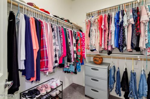 1637 Vineyard Plains Dr, Queen Creek AZ  exterior