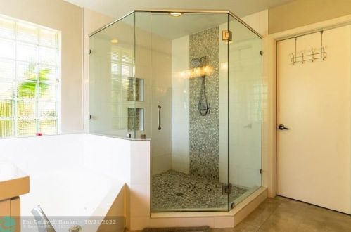 17455 13th St, Hollywood FL  33029-4817 exterior