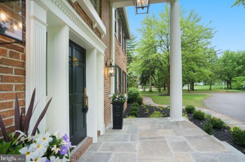 1630 Governors Way, Blue Bell PA  19422-2553 exterior