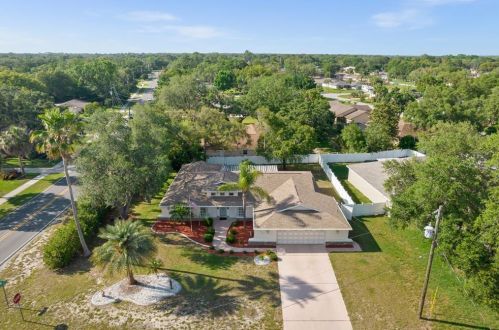 8345 Diver Ln, Brooksville FL  34608-6015 exterior