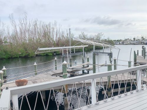 17681 Canal Cove Ct, Fort Myers Beach, FL 33931-7114