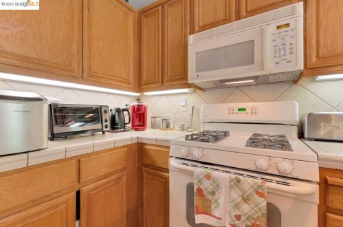 402 Laurel Pl, Rio Vista CA  94571-2181 exterior