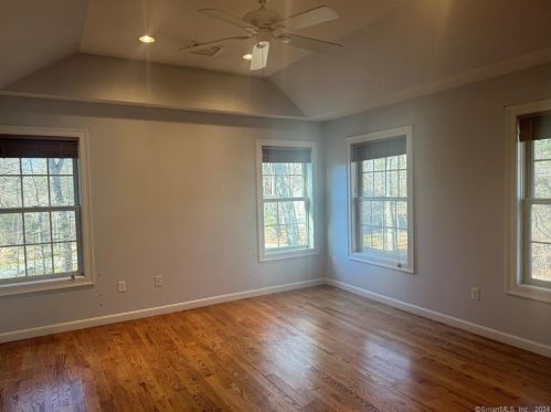 58 Johnson Cove Rd, Norwich CT  06351-1022 exterior