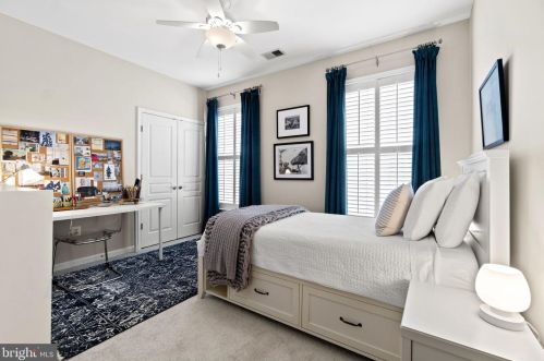 9012 Virginia Ter, Lorton VA  22079-3251 exterior