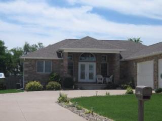 1503 9th St, Shaffton IA  52730-1422 exterior