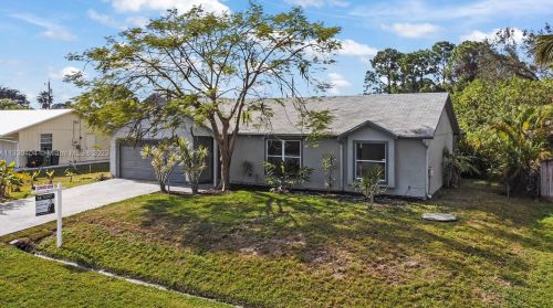 1642 Angelico Ln, Fort Pierce, FL 34984-3602