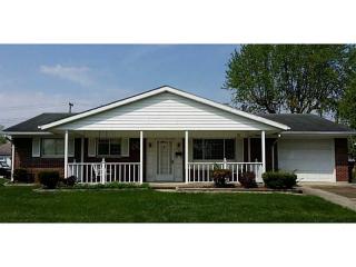 504 Sherwood Dr, Piqua, OH 45356-2946