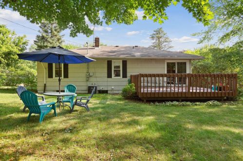 700 Eldridge Ave, Saint Paul, MN 55113-6412