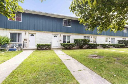 151 School St, Chilton, WI 53014-1347