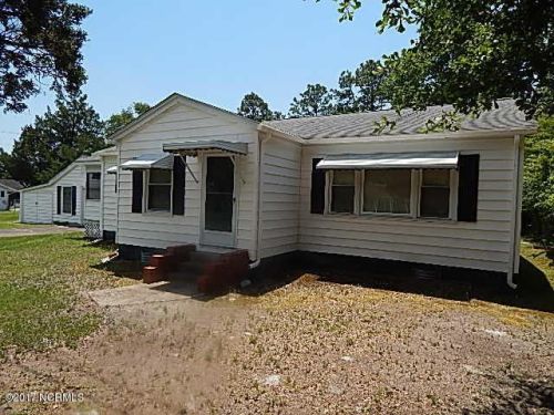 138 Pine Grove Rd, Newport, NC 28570-6716
