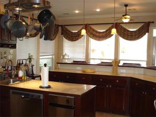 2010 Scotchpine Ln, Mandeville LA  70448-7527 exterior