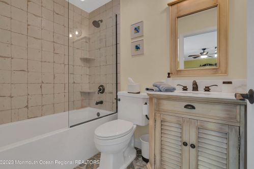 92 Riva Blvd, Bricktown NJ 08723-7983 exterior