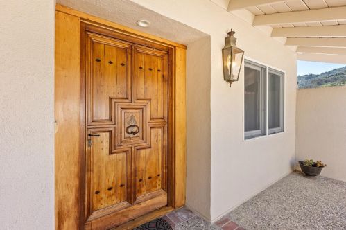 14658 Fieldstone Dr, Saratoga CA  95070-5733 exterior