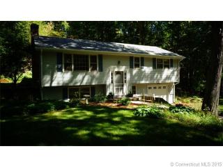 92 Schofield Rd, W Willington, CT 06279-2203