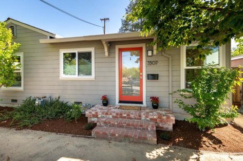 3507 Park Blvd, Palo Alto, CA 94306-2851
