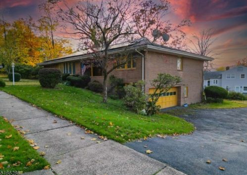44 38th St, Paterson, NJ 07514-1218