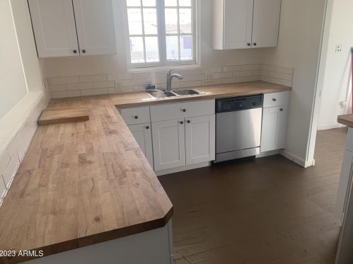 139 1 Ave, Mesa AZ  85210-1218 exterior