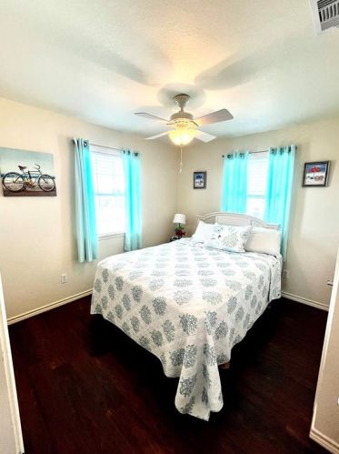 1111 Ocean Dr, Green Lake TX  77979 exterior