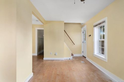 35 Market St, Putnam CT  06260-1719 exterior