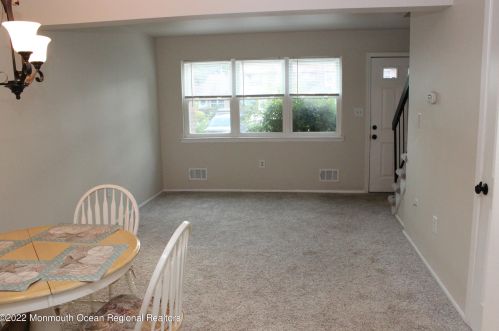 816 Jenny Ct, Bricktown, NJ 08724-7177