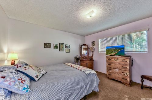 842 Sonoma Ave, South Lake Tahoe CA  96150-2720 exterior