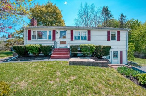 7 Birch Rd, Salem, NH 03079-2003