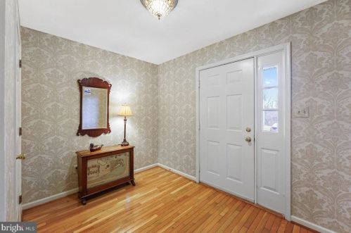 833 Rosehill Dr, Norristown, PA 19406-1788