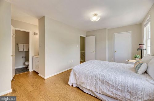 2792 Hyson Ln, Falls Church VA  22043-3522 exterior